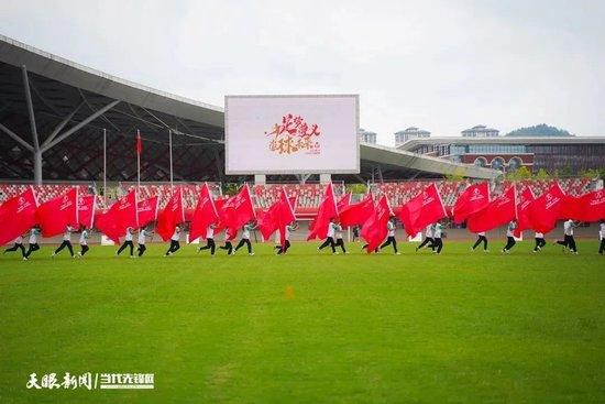 巴萨希望莱万能够继续留队，且相信莱万能够在赛季关键阶段带领球队前进。